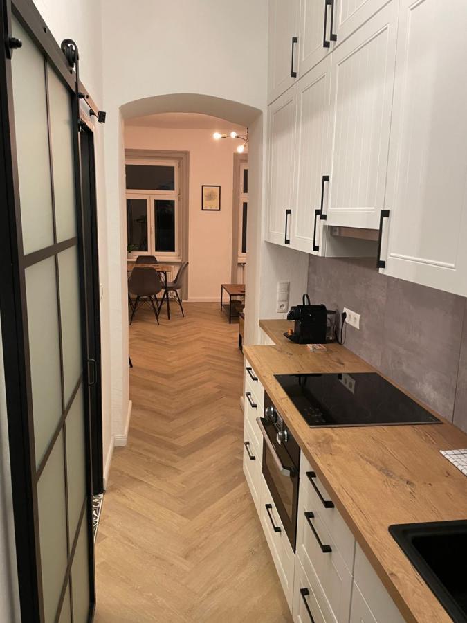 Trendy Apartment Near Schloss Schonbrunn Виена Екстериор снимка